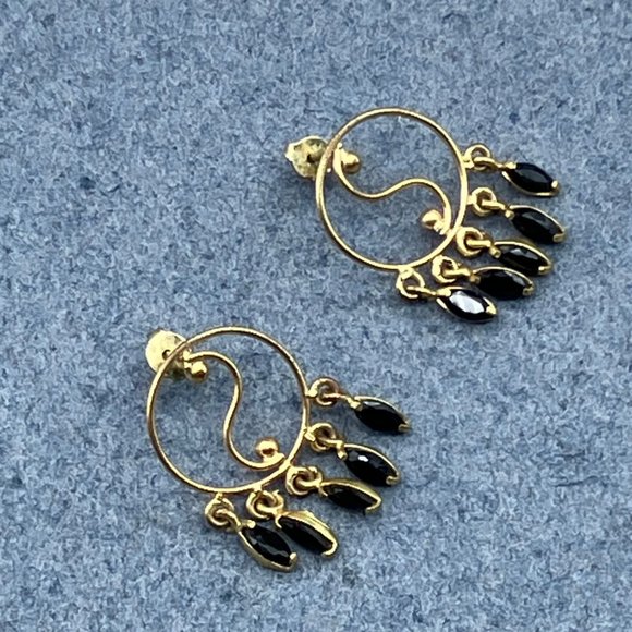 Dangle Pierced Earrings Yin Yang Gold Wire Faceted Black Ellipse Retro BoHo - Picture 4 of 5